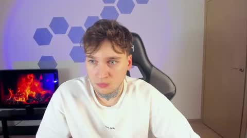 Snapshot of chris_tyson chatting on January 9, 2025, 8:11 pm Chris Tyson online show from January 9, 2025, 8:11 pm