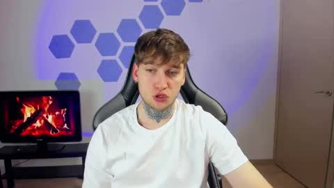 Snapshot of chris_tyson chatting on January 26, 2025, 11:50 pm Chris Tyson online show from January 26, 2025, 11:50 pm