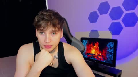 Snapshot of chris_tyson chatting on February 13, 2025, 7:56 am Chris Tyson online show from February 13, 2025, 7:56 am