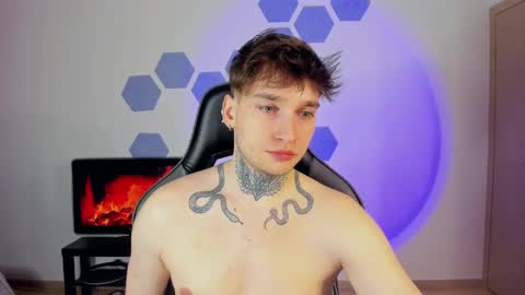 Snapshot of chris_tyson chatting on February 25, 2025, 11:00 pm Chris Tyson online show from February 25, 2025, 11:00 pm