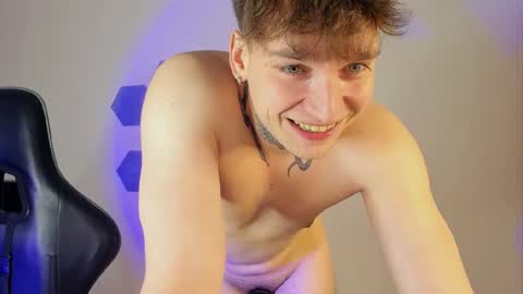 Snapshot of chris_tyson chatting on March 4, 2025, 5:11 am Chris Tyson online show from March 4, 2025, 5:11 am