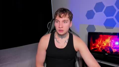 Snapshot of chris_tyson chatting on October 5, 2025, 9:40 am Chris Tyson online show from October 5, 2025, 9:40 am