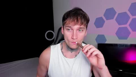 Snapshot of chris_tyson chatting on October 6, 2025, 10:18 pm Chris Tyson online show from October 6, 2025, 10:18 pm