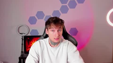 Snapshot of chris_tyson chatting on October 18, 2025, 10:43 pm Chris Tyson online show from October 18, 2025, 10:43 pm