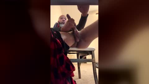 Snapshot of chrisb1981 chatting on January 9, 2026, 8:43 pm KING YAMMY online show from January 9, 2026, 8:43 pm