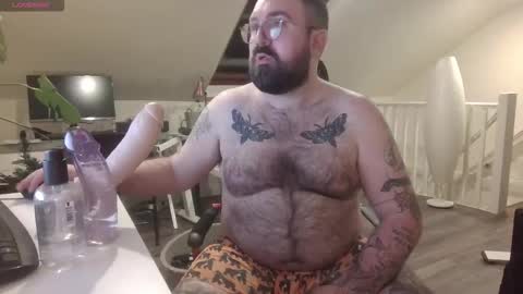 chriscubxxx online show from January 7, 2026, 8:11 pm