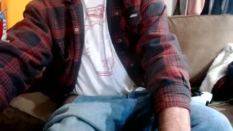 chrisintn online show from October 6, 2025, 4:04 pm