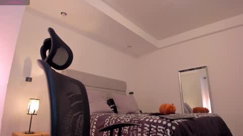 Snapshot of chrismorgan24 chatting on November 25, 2025, 9:26 pm chrismorgan24 online show from November 25, 2025, 9:26 pm