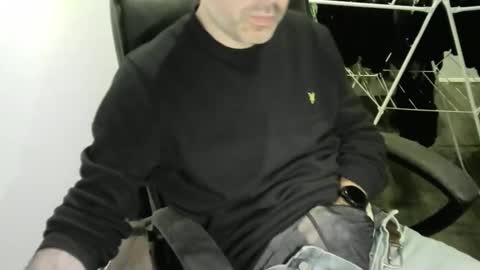 Snapshot of chrisprngr chatting on January 20, 2025, 1:32 pm chrisprngr online show from January 20, 2025, 1:32 pm