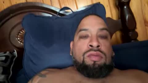 chrisr4203 online show from April 2, 2026, 7:22 pm