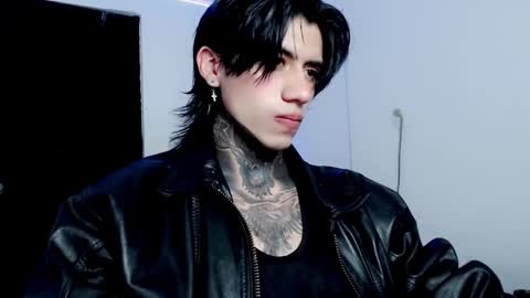 Snapshot of chriss_opp chatting on February 13, 2025, 11:17 am CHRIS  INDEPENT MODEL online show from February 13, 2025, 11:17 am