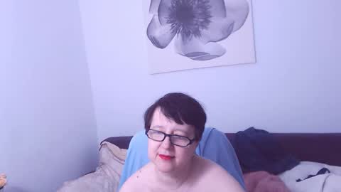 Christa online show from October 9, 2025, 7:23 pm