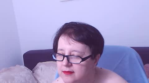 Christa online show from October 18, 2025, 11:38 pm