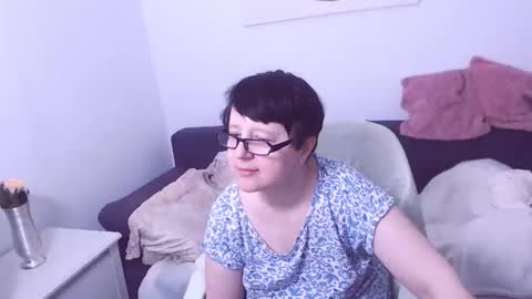 Snapshot of christarose chatting on February 8, 2026, 1:03 pm Christa online show from February 8, 2026, 1:03 pm