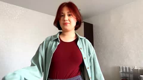 Snapshot of christianealessio chatting on October 21, 2025, 10:05 am Eli online show from October 21, 2025, 10:05 am