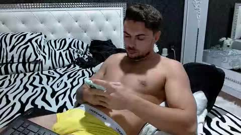 Snapshot of christianhot_ chatting on October 27, 2025, 5:06 pm Master Gab online show from October 27, 2025, 5:06 pm