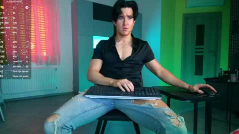UPVOTE ME ------  ILL DO SOMETHING FOR FREE online show from May 14, 2026, 8:32 am