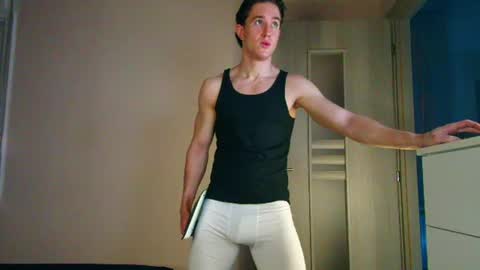 Snapshot of christianlevine_ chatting on July 12, 2026, 7:38 pm UPVOTE ME ------ ILL DO SOMETHING FOR FREE online show from July 12, 2026, 7:38 pm