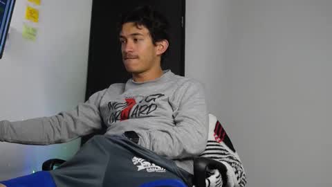 Snapshot of christianonlyfansx chatting on October 14, 2025, 7:09 am Christianonlyfansx online show from October 14, 2025, 7:09 am