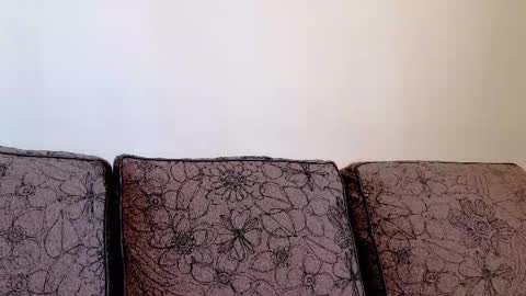 christihanson online show from February 3, 2026, 6:51 am