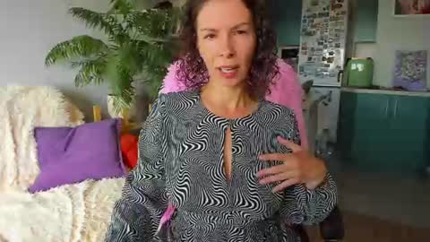 Snapshot of christina_hot chatting on June 29, 2026, 12:05 pm Chris online show from June 29, 2026, 12:05 pm
