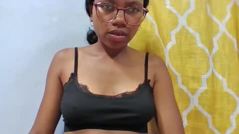 Snapshot of christinah262488 chatting on March 16, 2026, 6:01 pm christinah262488 online show from March 16, 2026, 6:01 pm