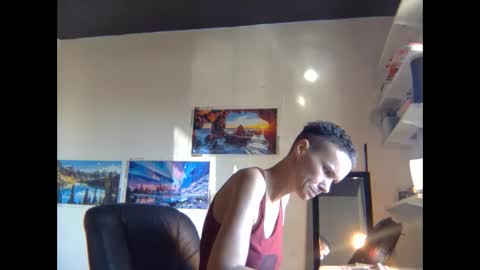 Christina Saunters online show from February 22, 2025, 10:31 pm