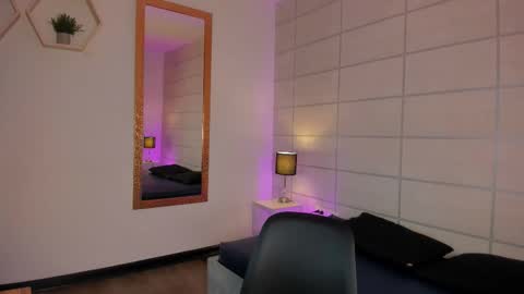 Christine  online show from March 24, 2026, 11:59 am