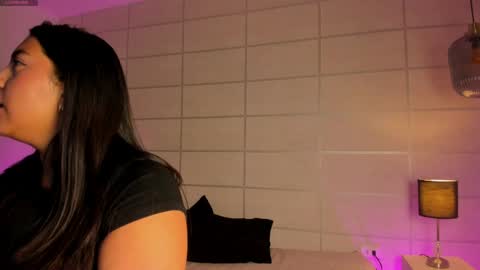 Christine  online show from April 8, 2026, 12:05 pm