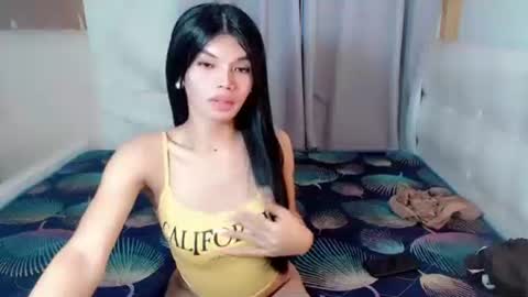 Snapshot of christine_slutt chatting on October 25, 2025, 5:08 pm STEFFY online show from October 25, 2025, 5:08 pm