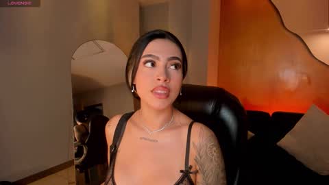 Christine Ford online show from December 4, 2025, 12:47 pm