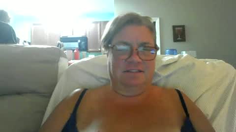Snapshot of christopher_rain chatting on July 6, 2026, 12:29 am Christopher Rain online show from July 6, 2026, 12:29 am