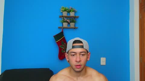 Christopher online show from December 8, 2024, 11:40 pm