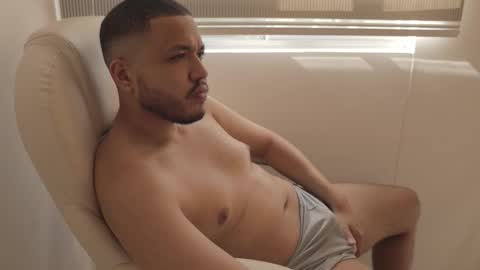 Chris online show from November 24, 2025, 8:08 pm