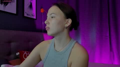 hristy3 online show from January 14, 2026, 12:38 am