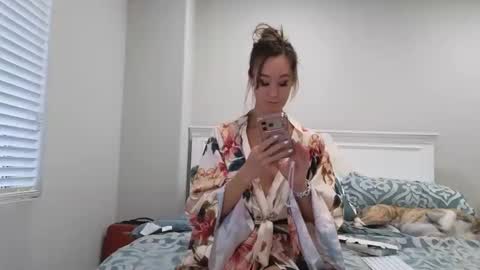 Snapshot of christy_love chatting on May 18, 2026, 2:18 am Christy Love online show from May 18, 2026, 2:18 am