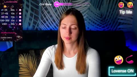 ChristyCrayme online show from September 17, 2025, 10:22 pm