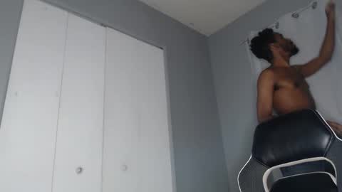 Snapshot of chrisvacherx chatting on December 11, 2024, 1:49 pm ChrisVacherx online show from December 11, 2024, 1:49 pm