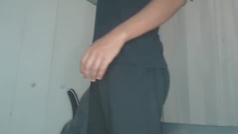 Snapshot of chrisvacherx chatting on December 28, 2024, 3:47 am ChrisVacherx online show from December 28, 2024, 3:47 am