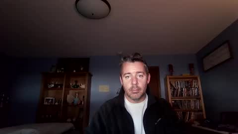 Snapshot of chrisw8121 chatting on December 20, 2025, 8:38 pm chrisw8121 online show from December 20, 2025, 8:38 pm