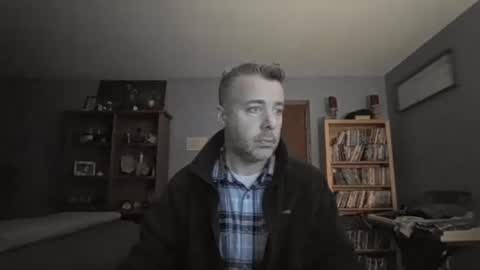 Snapshot of chrisw8121 chatting on February 3, 2026, 11:32 pm chrisw8121 online show from February 3, 2026, 11:32 pm