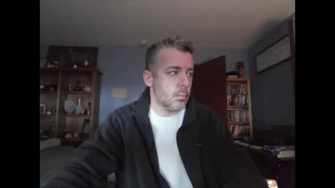 Snapshot of chrisw8121 chatting on February 7, 2026, 6:55 pm chrisw8121 online show from February 7, 2026, 6:55 pm