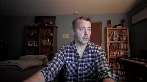 Snapshot of chrisw8121 chatting on February 13, 2026, 9:49 am chrisw8121 online show from February 13, 2026, 9:49 am