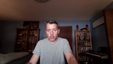 Snapshot of chrisw8121 chatting on February 13, 2026, 10:17 pm chrisw8121 online show from February 13, 2026, 10:17 pm