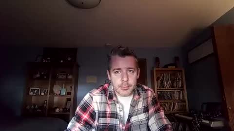 Snapshot of chrisw8121 chatting on March 1, 2026, 4:42 pm chrisw8121 online show from March 1, 2026, 4:42 pm