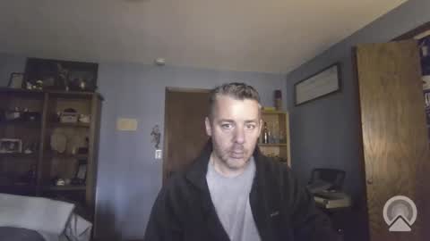 Snapshot of chrisw8121 chatting on March 26, 2026, 2:33 pm chrisw8121 online show from March 26, 2026, 2:33 pm