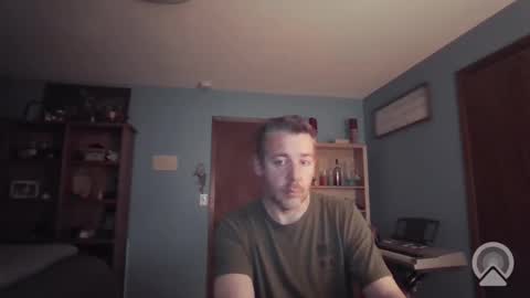 Snapshot of chrisw8121 chatting on April 4, 2026, 11:46 pm chrisw8121 online show from April 4, 2026, 11:46 pm