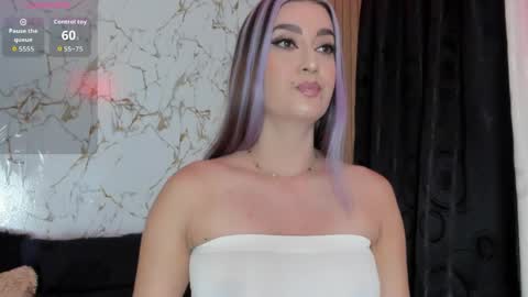 Christal Golden online show from April 5, 2026, 10:07 pm