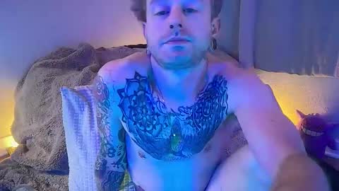 ChubsChadwell online show from December 3, 2025, 5:11 pm