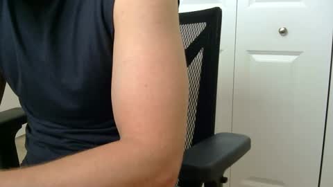 chuck5566 online show from September 26, 2025, 8:02 pm